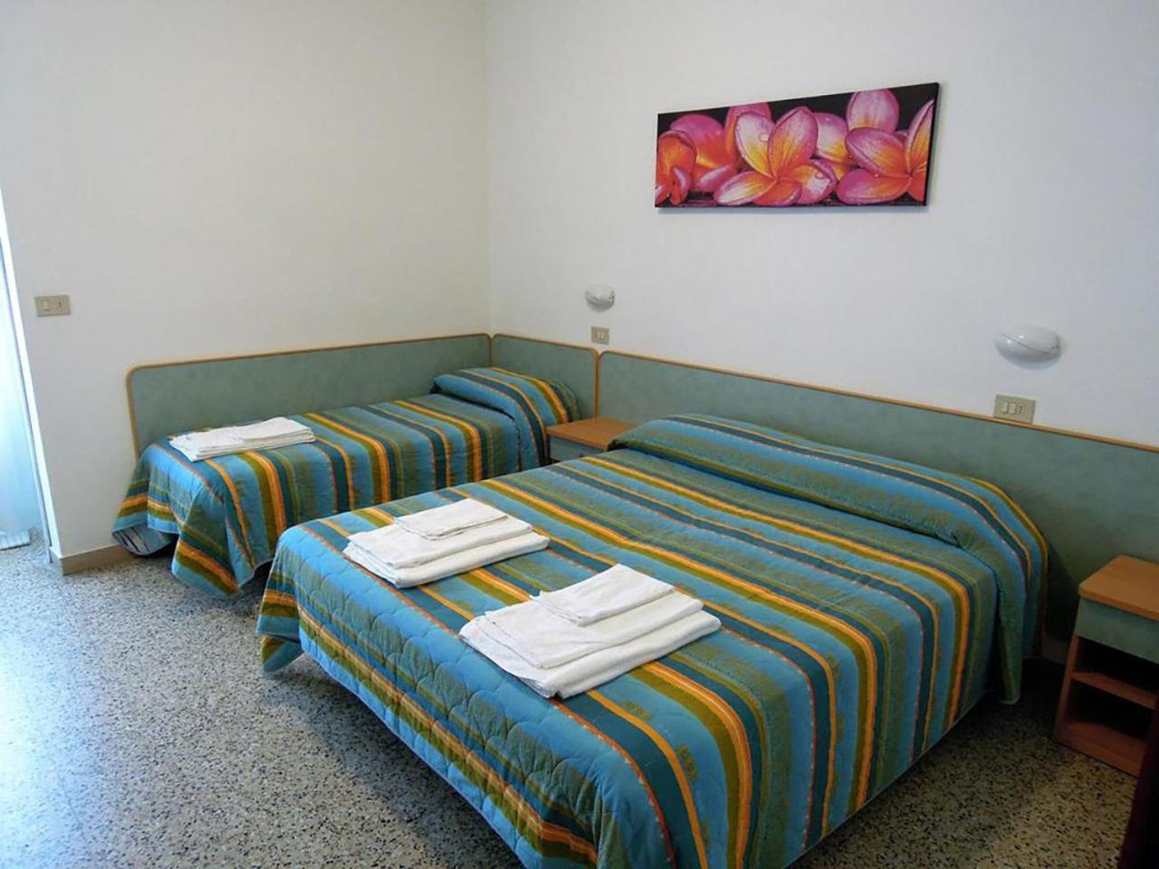 Hotel Rio Cesenatico Exterior photo